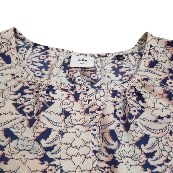 Cabi Flutter Sleeve Blouse  M Ivory Multicolor Geometric Print Romantic Top - Picture 3 of 9